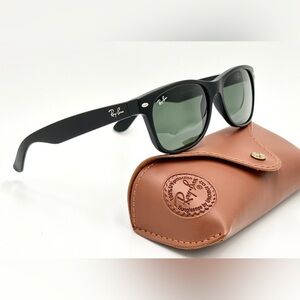 Ray-Ban Classic RB2132 55mm Black Plastic Sport Frame G-15 Green 55-18-145 622